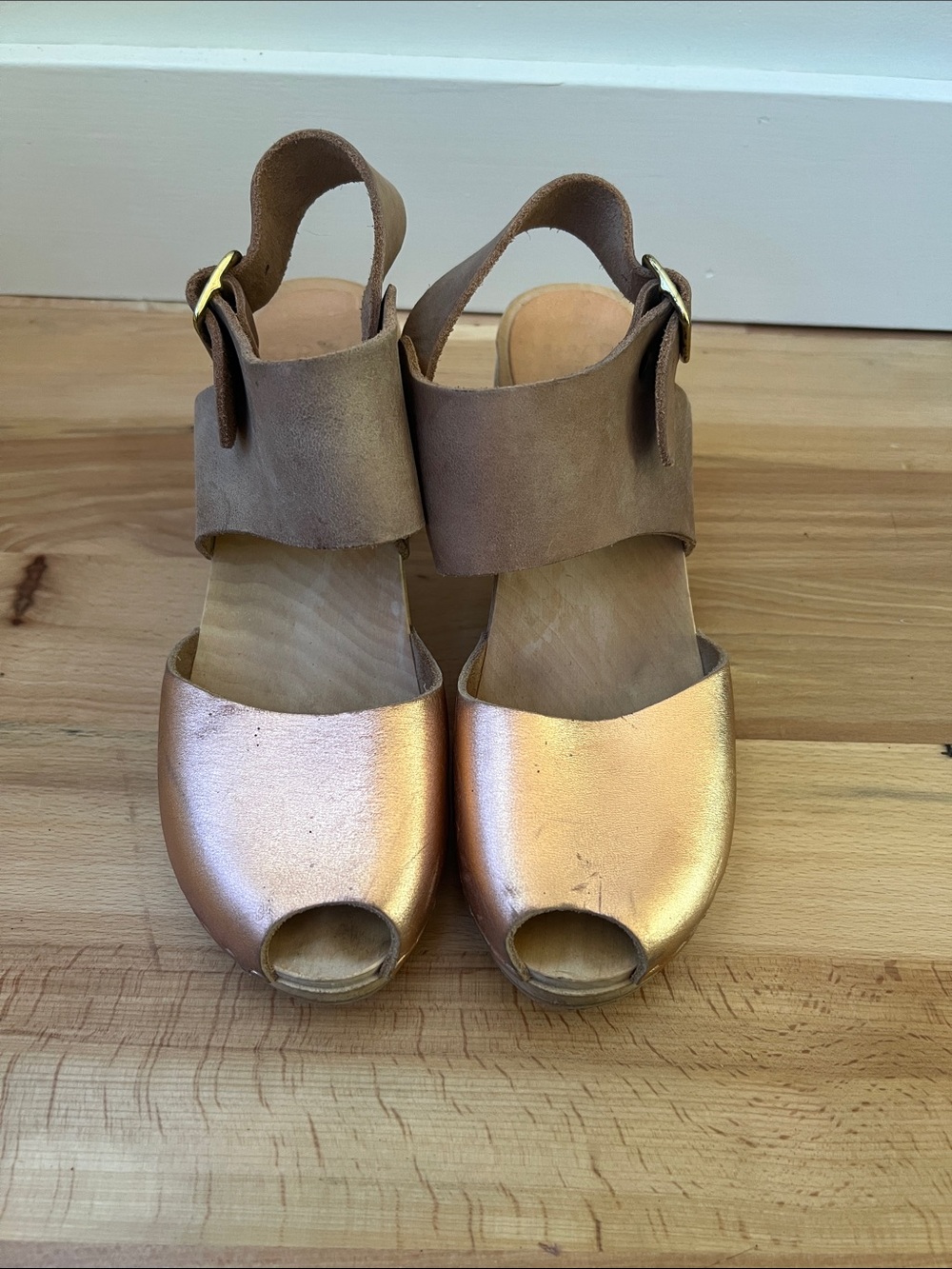 Bryr Miranda Leather Peep Toe Clog Sandal 38